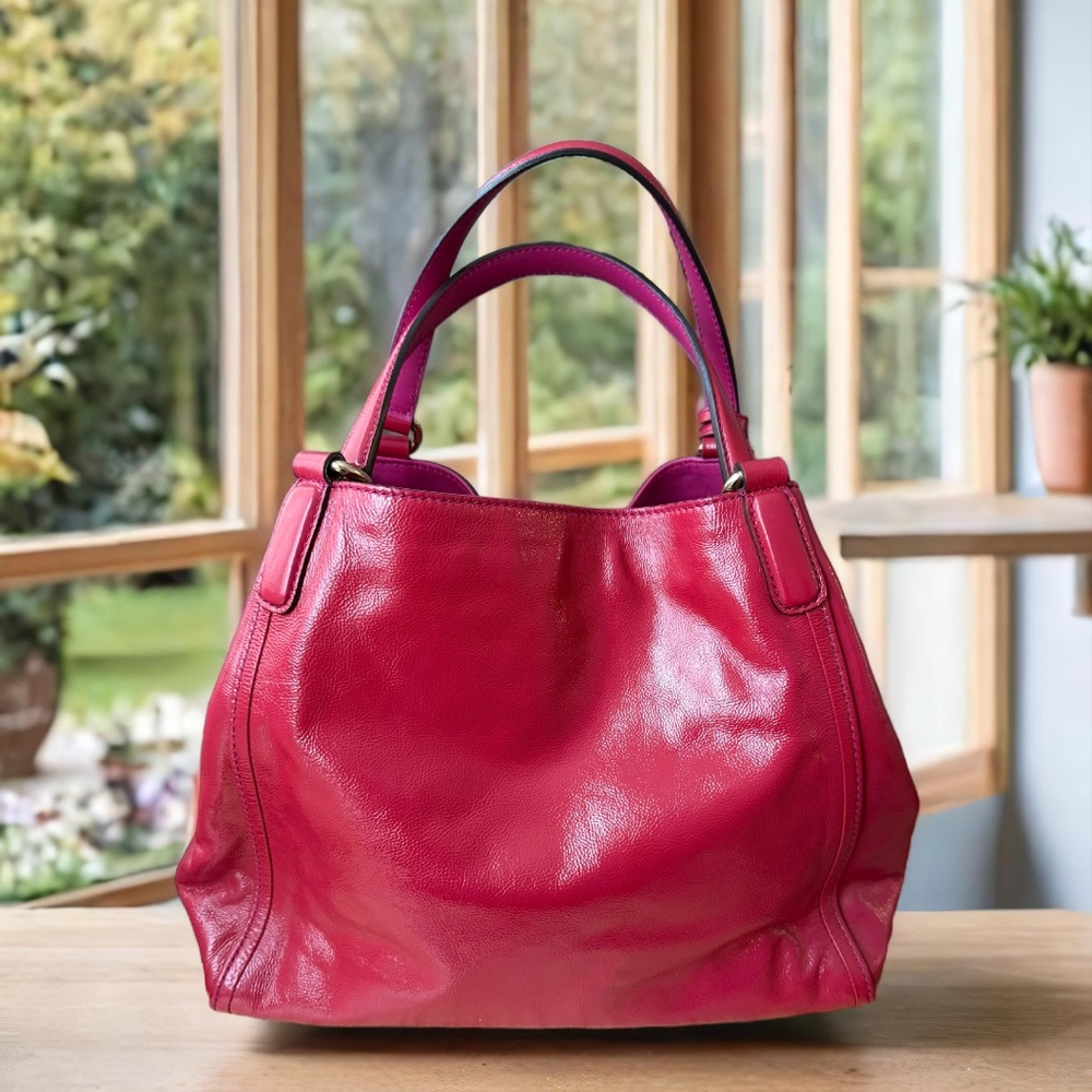 ✨SOLD SOLD SOLD ✨GUCCI SOHO PATENT LEATHER ❤️💕 - Picture 5 of 10